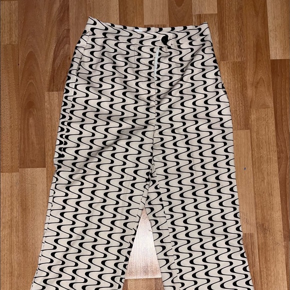 Detail pants - Picture 1 of 2